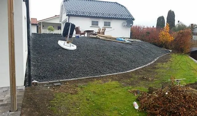 Arbeid utført i Kroken 6B - Hage og belegningsstein